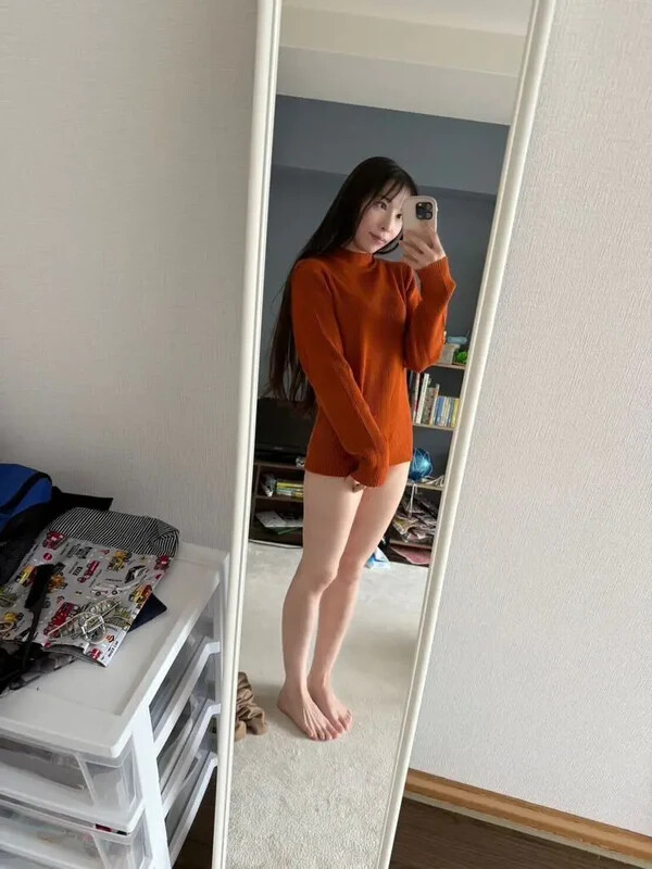 Mahiro Nakamura nude photo 8