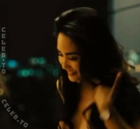 Mai Duong Kieu – Bad Bank Scene