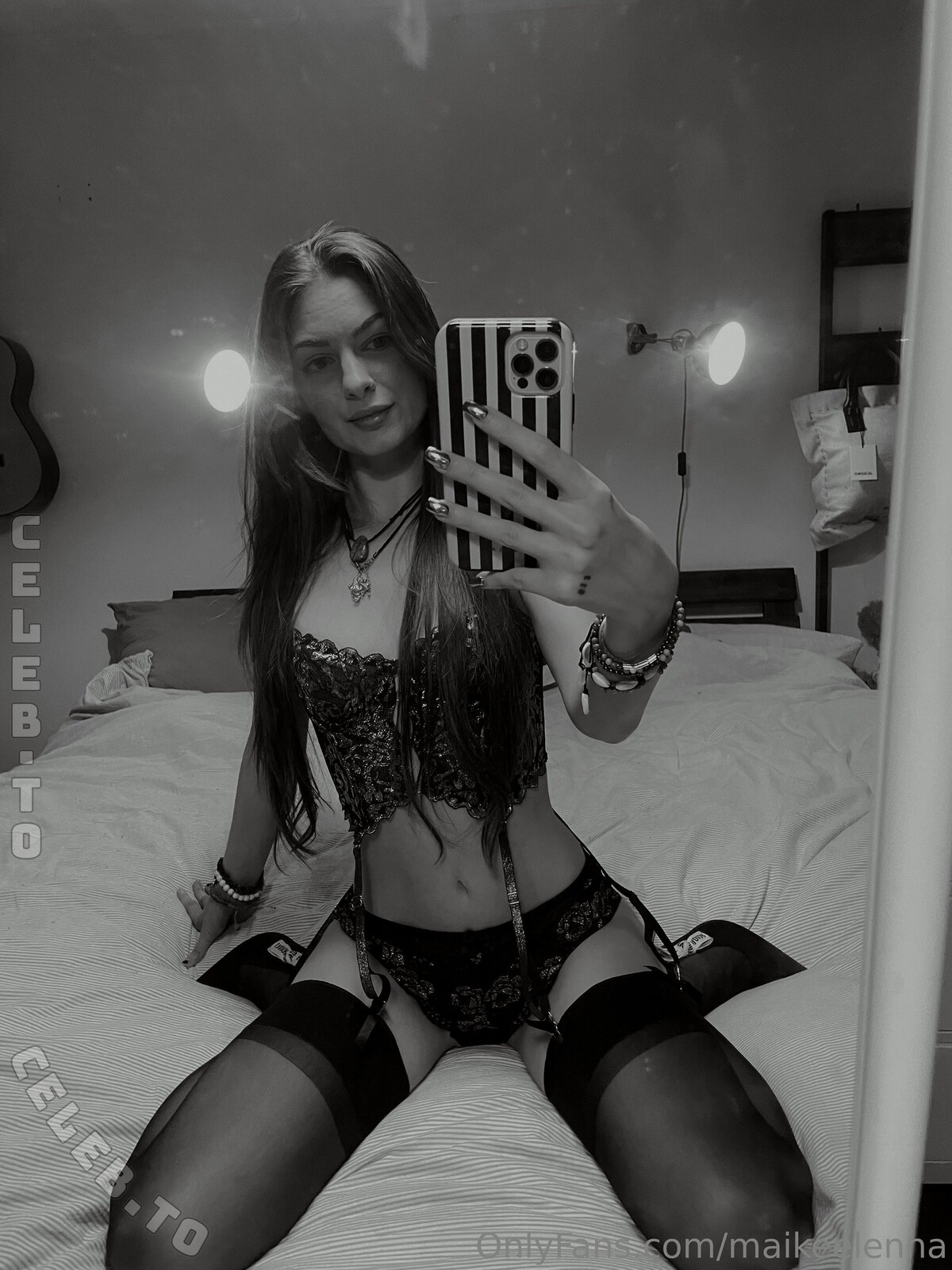 maikeelenna nude photo 3
