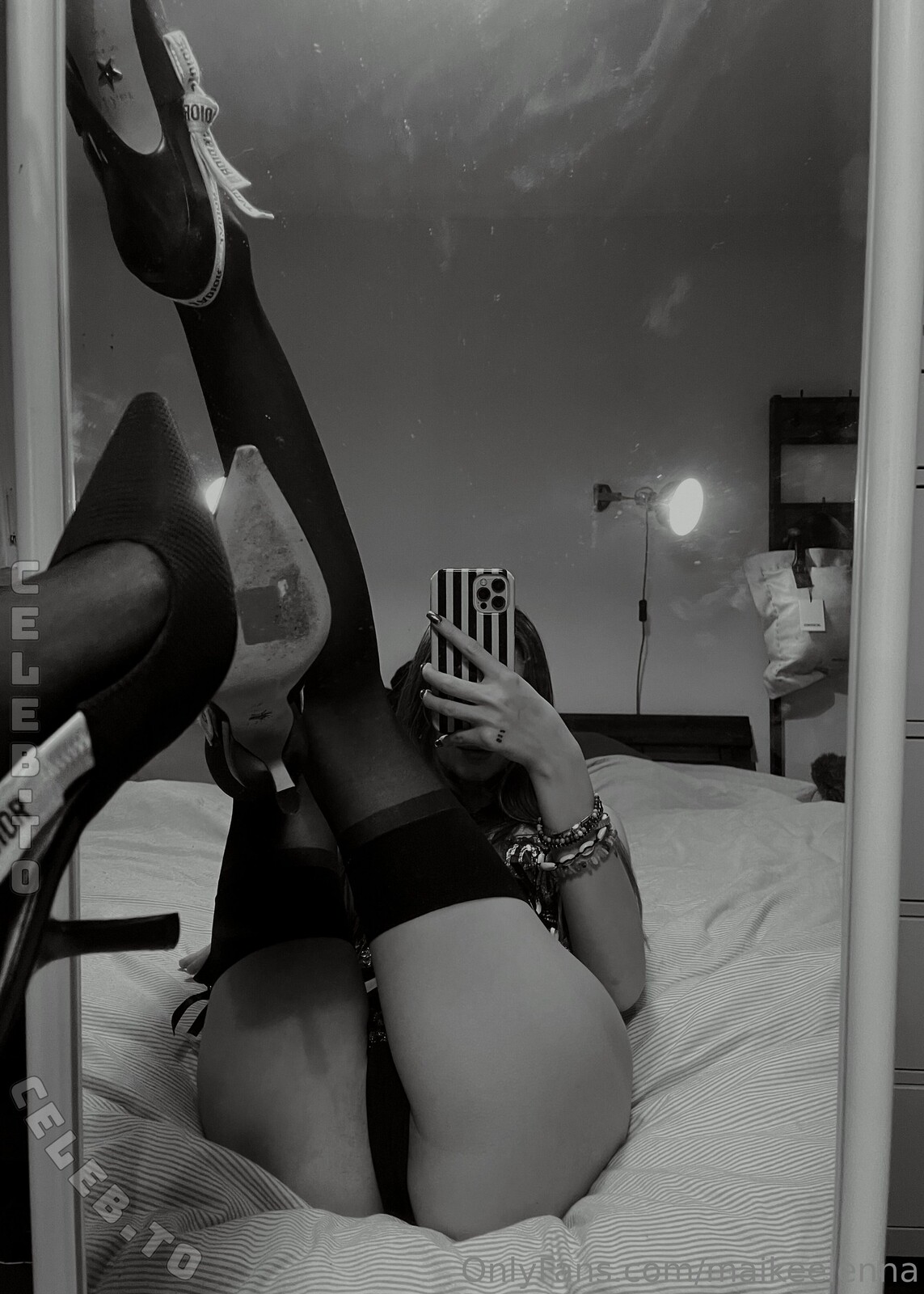 maikeelenna nude photo 8