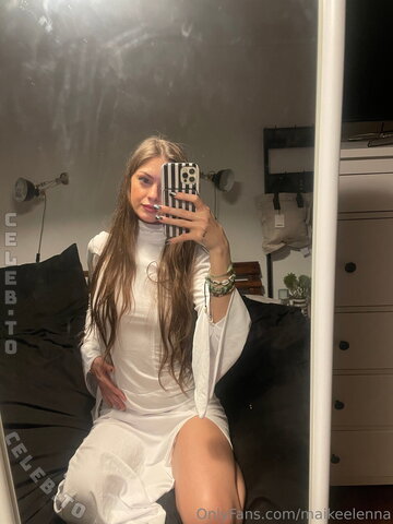 maikeelenna photo 2