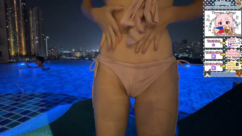 MaiMai nude photo 4