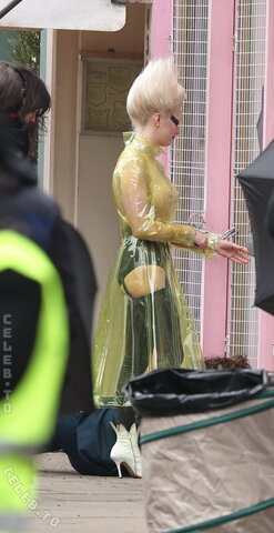 Maisie Williams nude photo 2