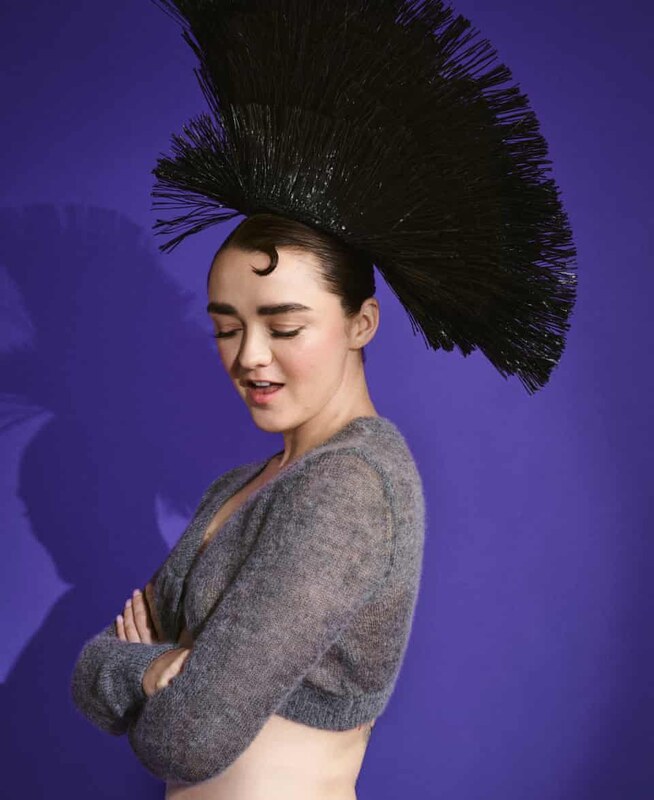 Maisie Williams nude photo 3