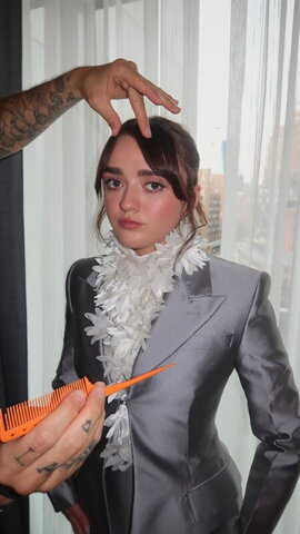 Maisie Williams New (15 photos)