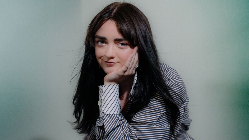 Maisie Williams nude photo 10