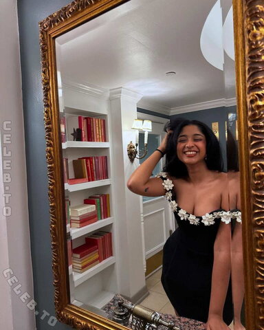 Maitreyi Ramakrishnan New (5 photos)