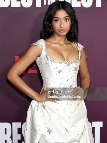 Maitreyi Ramakrishnan Sexy (30 photos)