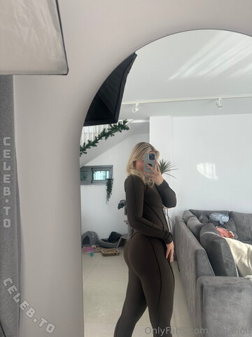 Maja Holf nude photo 146