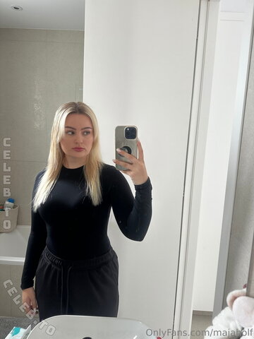 Maja Holf nude photo 239