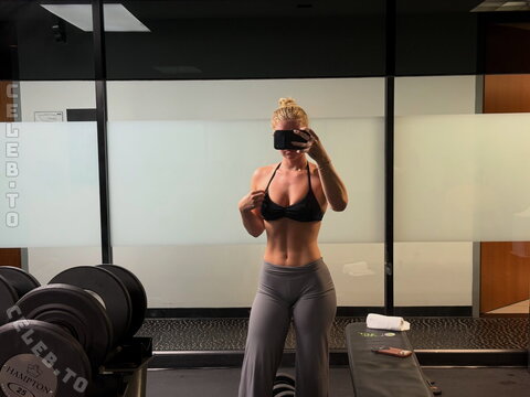 Majaaleonie nude photo 43