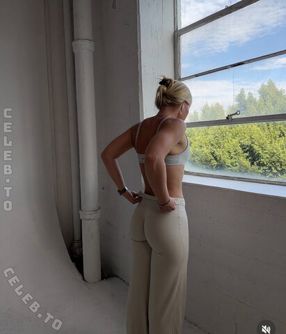 Majaaleonie nude photo 29