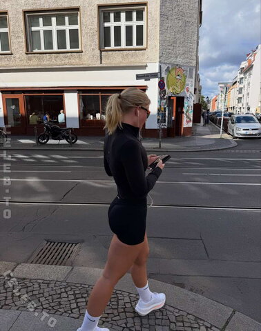 Majaaleonie nude photo 8