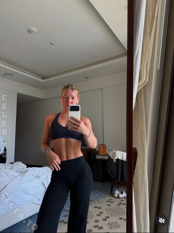 Majaaleonie nude photo 5