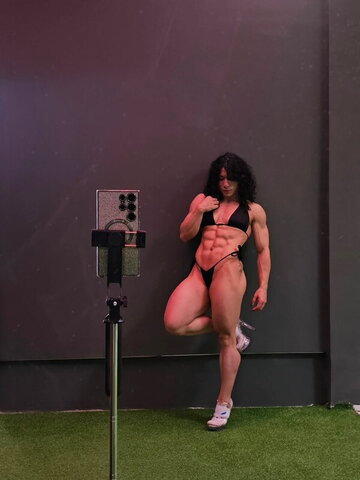 Maldonadofit nude photo 8