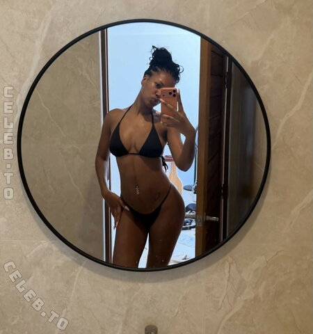 Malika Babel nude photo 6