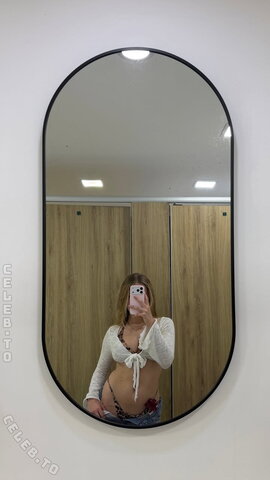 malinamacht nude photo 12