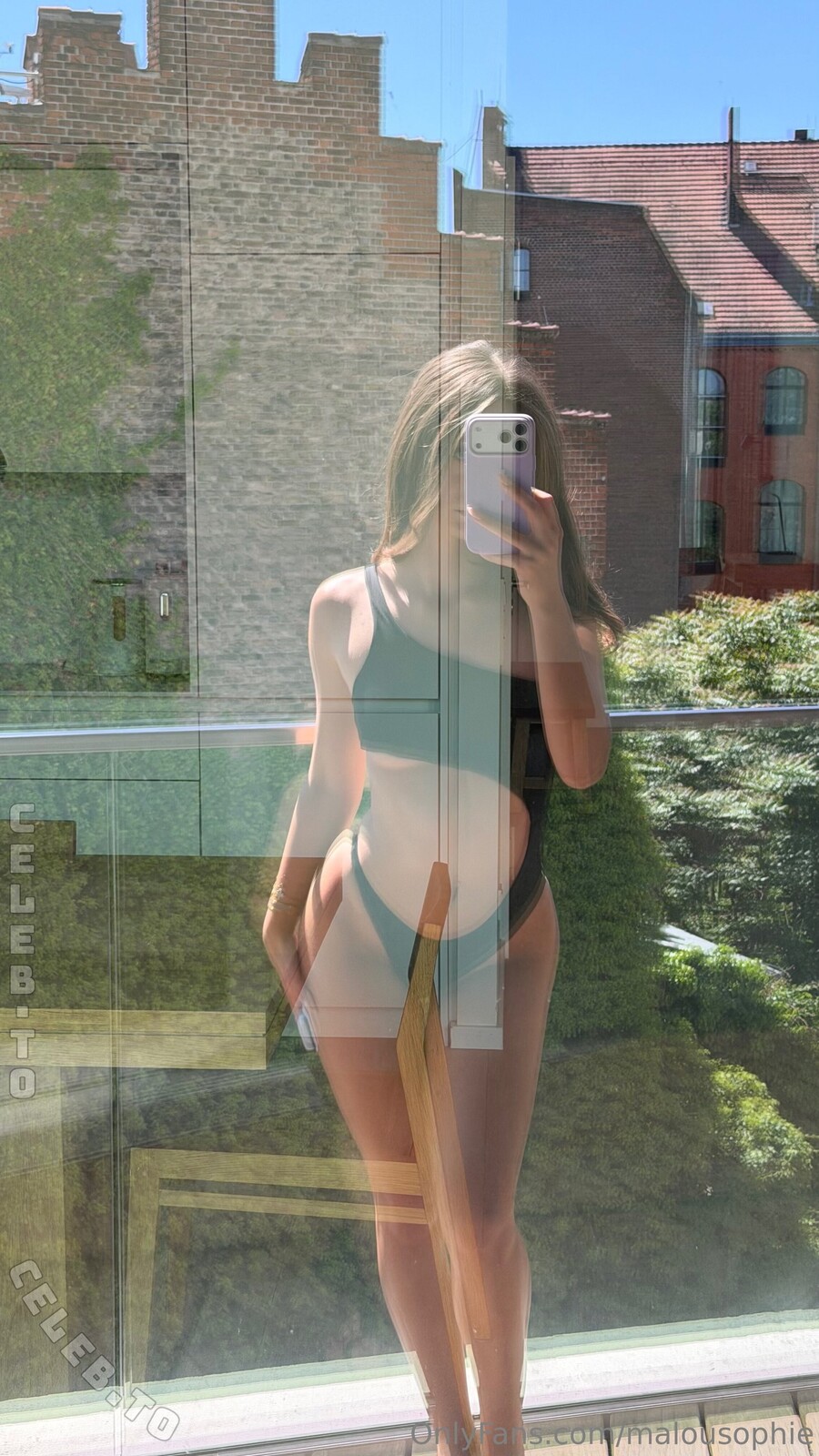 Malousophie nude photo 2