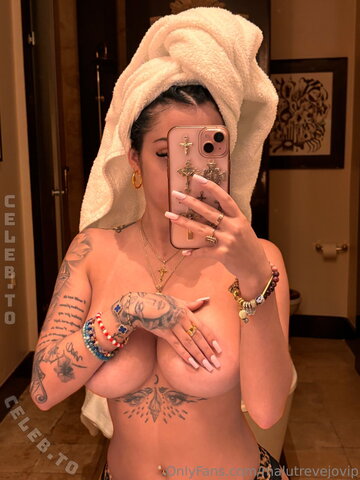 Malu Trevejo nude photo 46