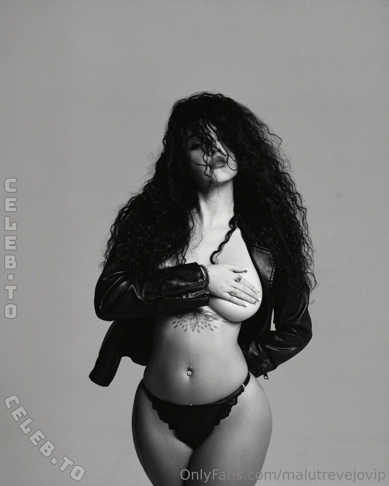 Malu Trevejo nude photo 7