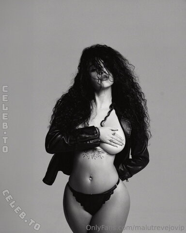 Malu Trevejo nude photo 1