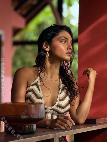 malvika_pattenset nude photo 1