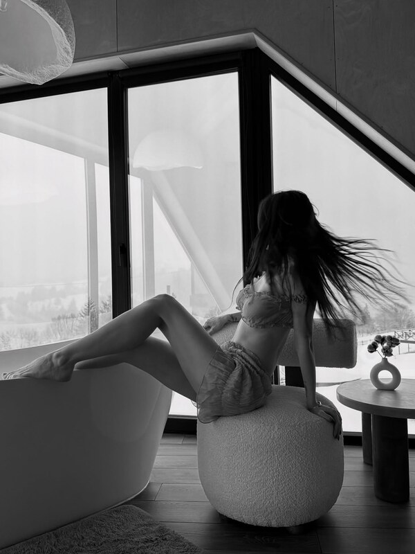 Mamarika nude photo 19