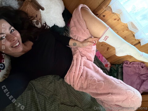 Mami Elena nude photo 25