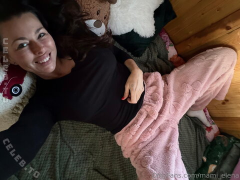 Mami Elena nude photo 23