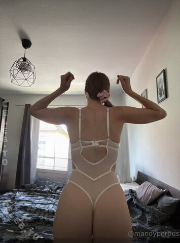 Mandy Portius nude photo 2