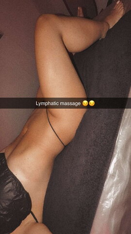 Mandy Sacs nude photo 8