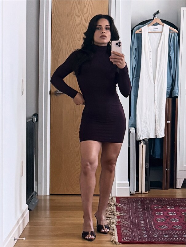 Manni L. Perez nude photo 2