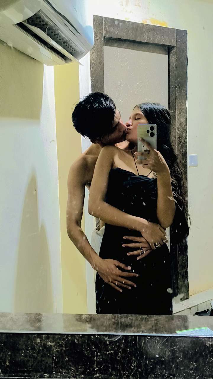 Mantasha Pathan nude photo 2