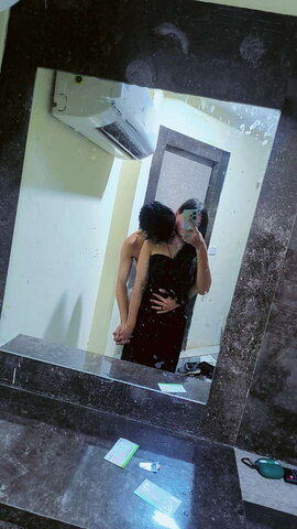 Mantasha Pathan nude photo 3