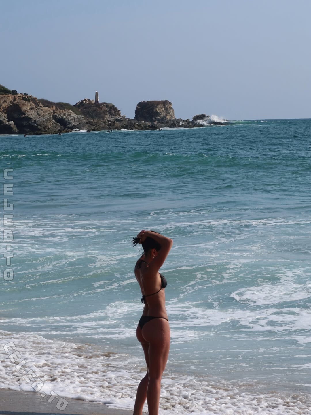 Mar De Regil nude photo 3