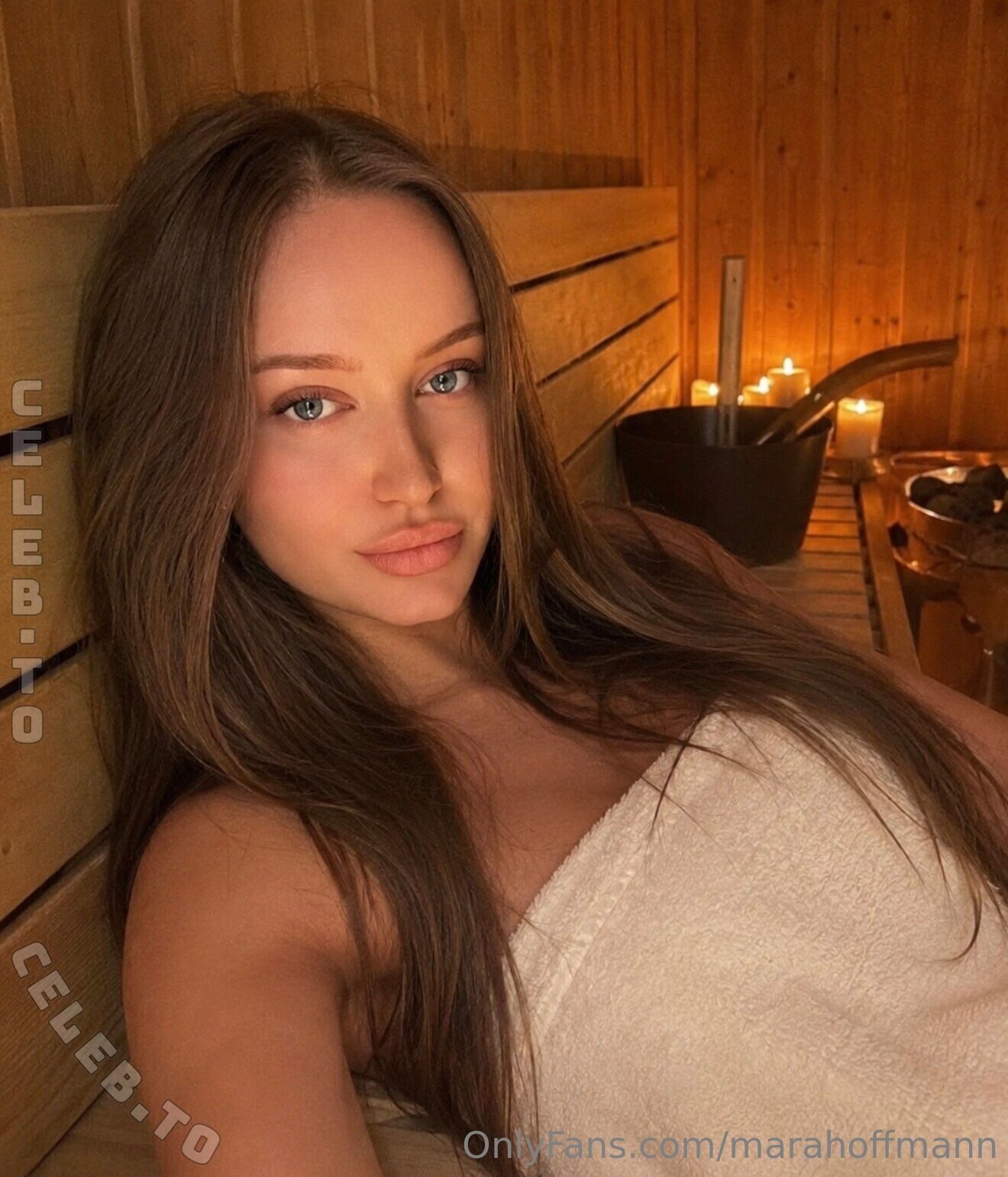 Mara Hoffmann nude photo 1