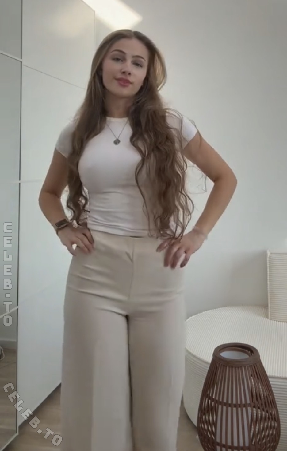Mara Kasir nude photo 1