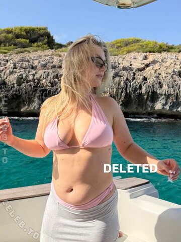 Mara Mones Fresh (5 photos)