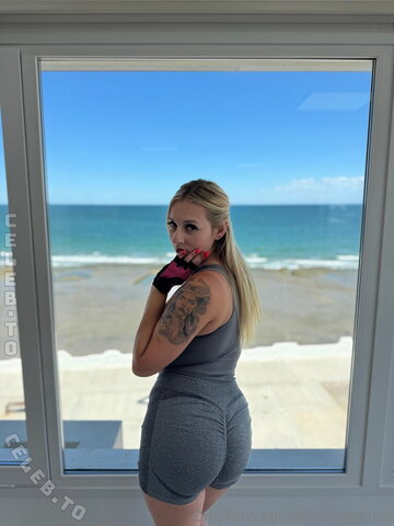 marasgymrat nude photo 10