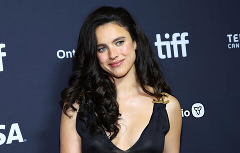 Margaret Qualley nude photo 35