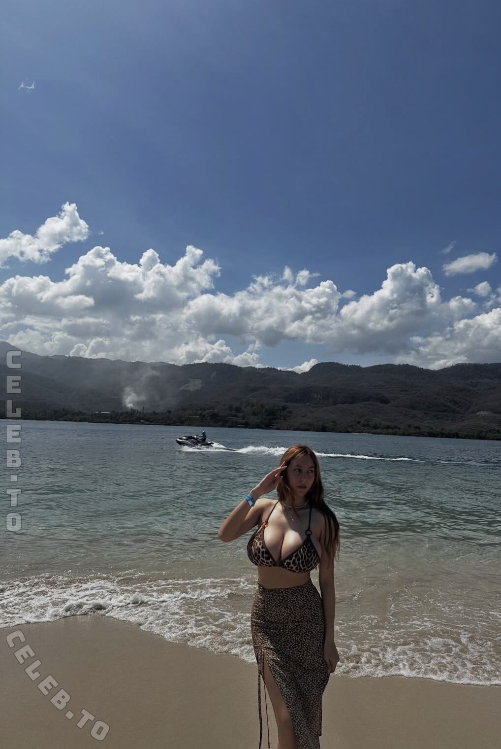 Maria Celeste Guevaraa nude photo 15