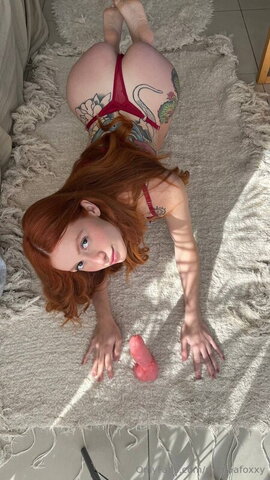 Maria Fox nude photo 38