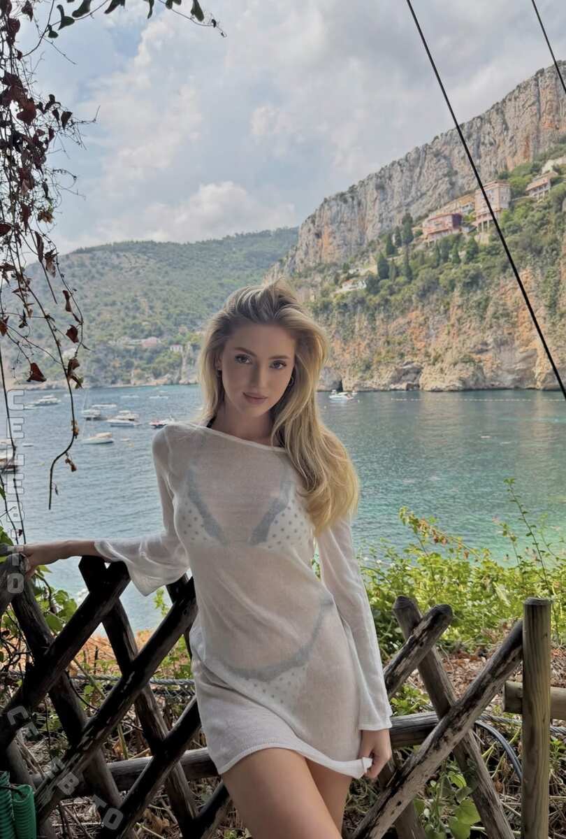 Maria Godovskaya nude photo 2