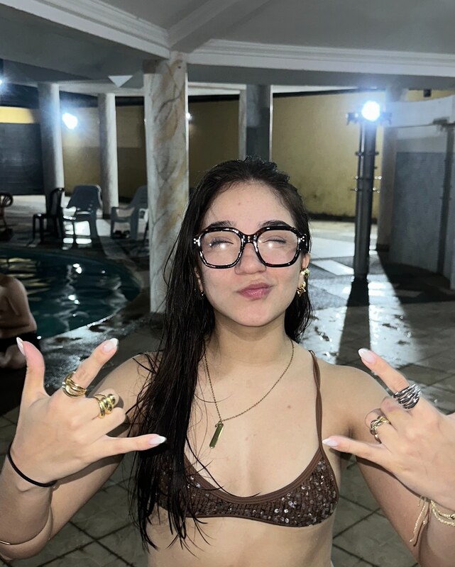 Maria Leon nude photo 15