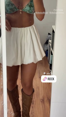 Maria Maksimovic nude photo 2