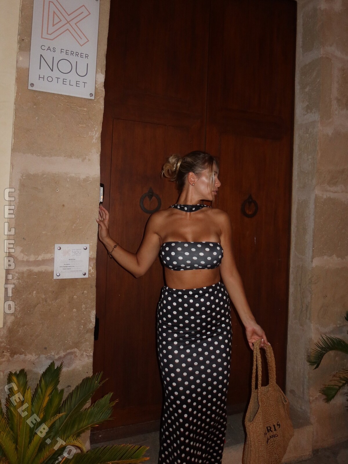 Maria Maksimovic nude photo 8