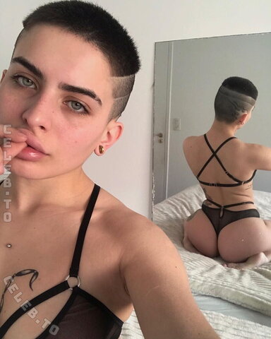 Maria Sol nude photo 16
