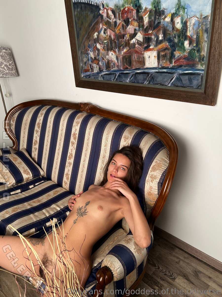 Maria Sudus nude photo 2