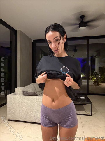 Maria nude photo 10