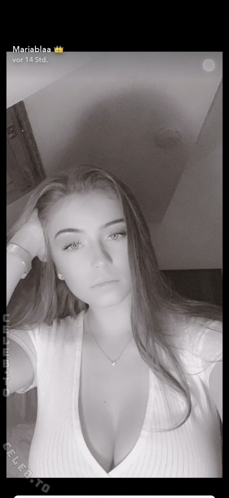 Mariablaa nude photo 1